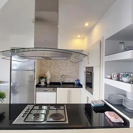 Sunset Beach Vip 1 Residences *
